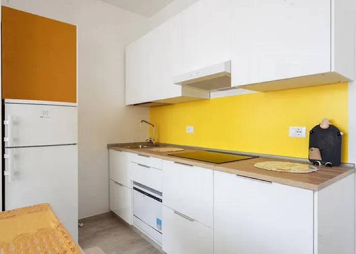 Apartment Riva Reno - Short